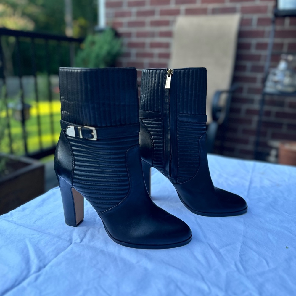 Vince Camuto Leather Ankle Boots Black